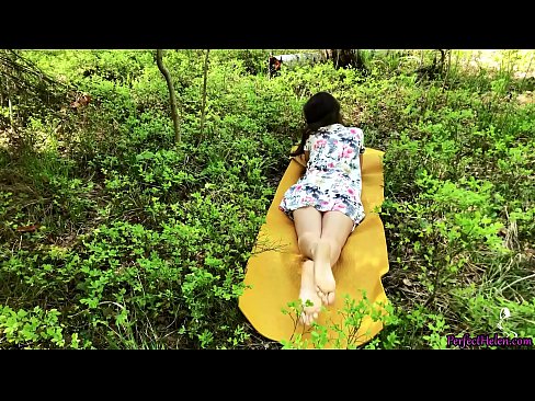 ❤️ Un inconnu sur Tinder masturbe ma chatte et baise passionnément dans les bois ❤❌ Vidéo de sexe at us