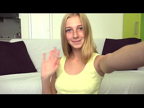 ❤️ Quand je m'ennuie, je me masturbe paresseusement ma chatte rose ❤❌ Vidéo de sexe at us