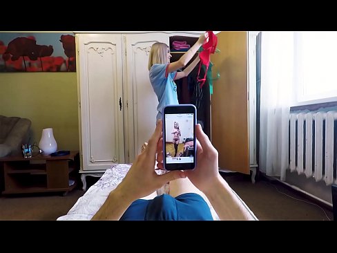 ❤️ La demi-sœur a fait jouir son frère juste avant que maman ne rentre à la maison. ❤❌ Vidéo de sexe at us